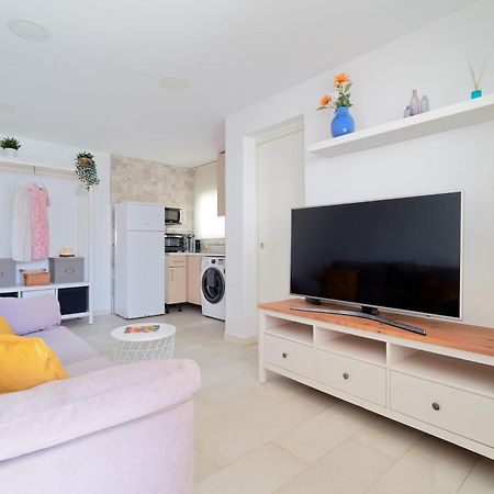 Romantico Estudio En La Playa De Pedregalejo By Alterhome Malaga Ngoại thất bức ảnh