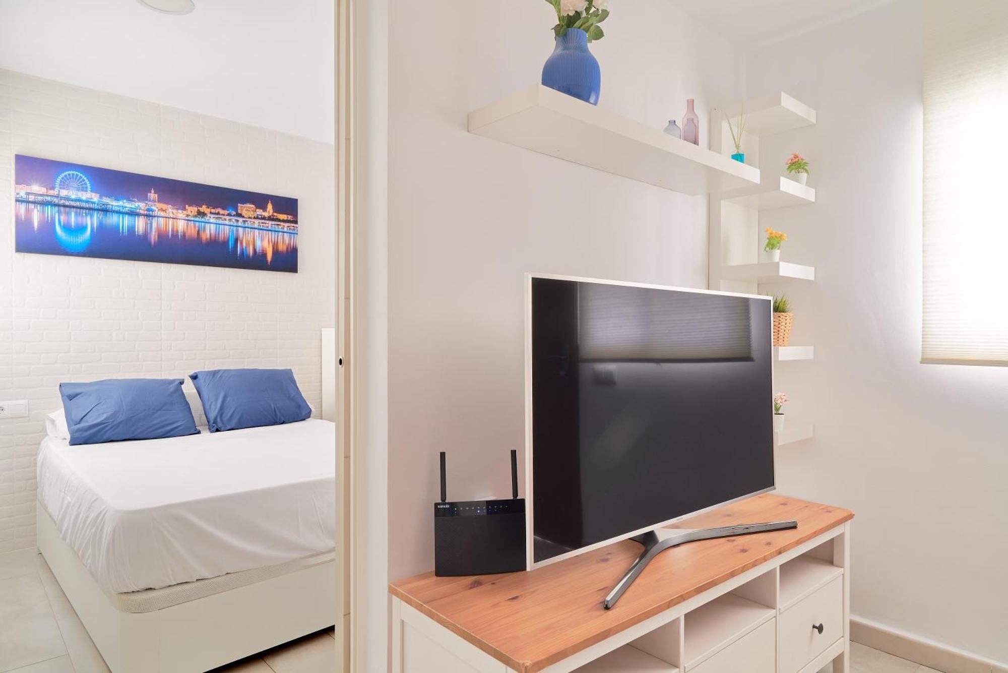 Romantico Estudio En La Playa De Pedregalejo By Alterhome Malaga Ngoại thất bức ảnh