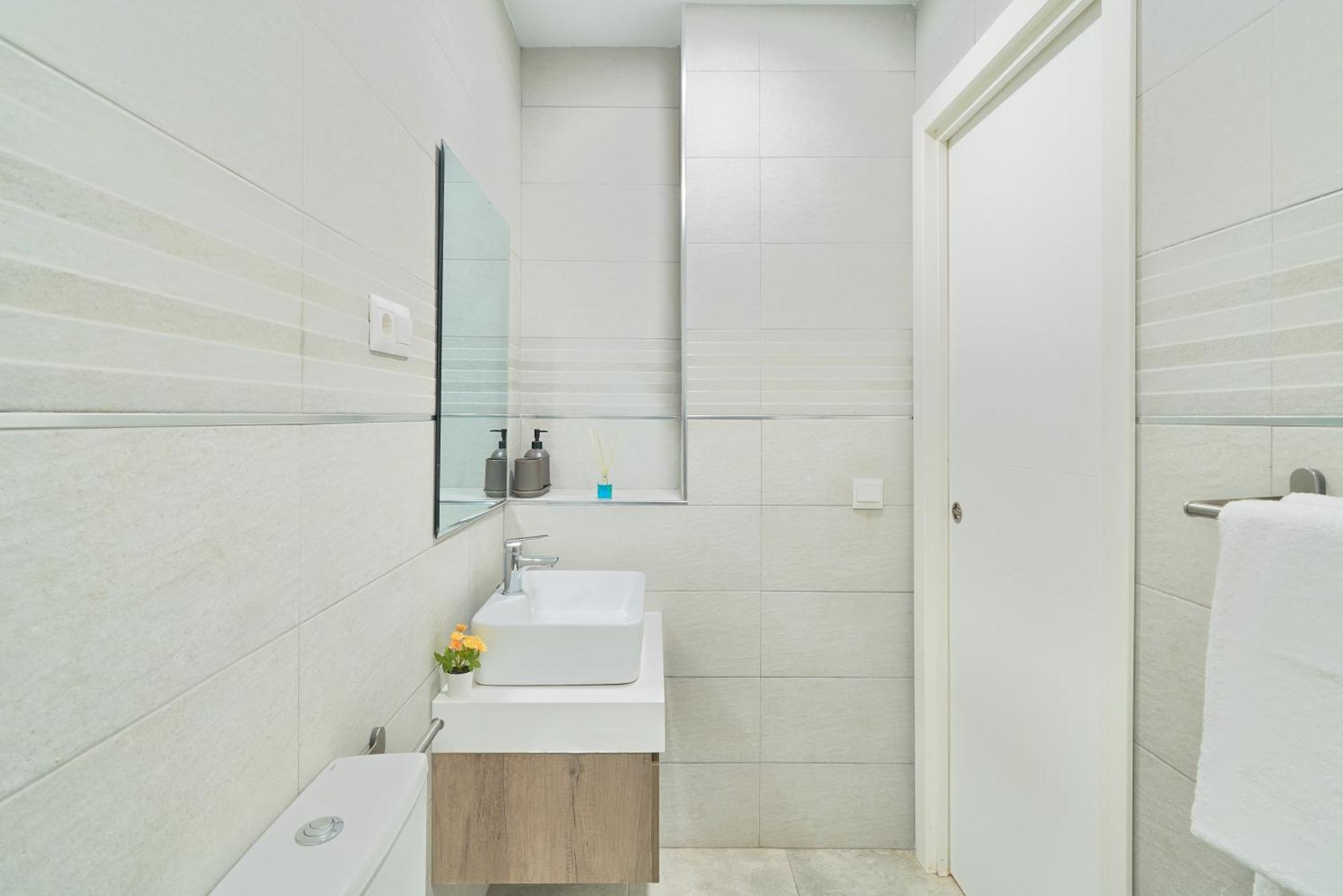 Romantico Estudio En La Playa De Pedregalejo By Alterhome Malaga Ngoại thất bức ảnh
